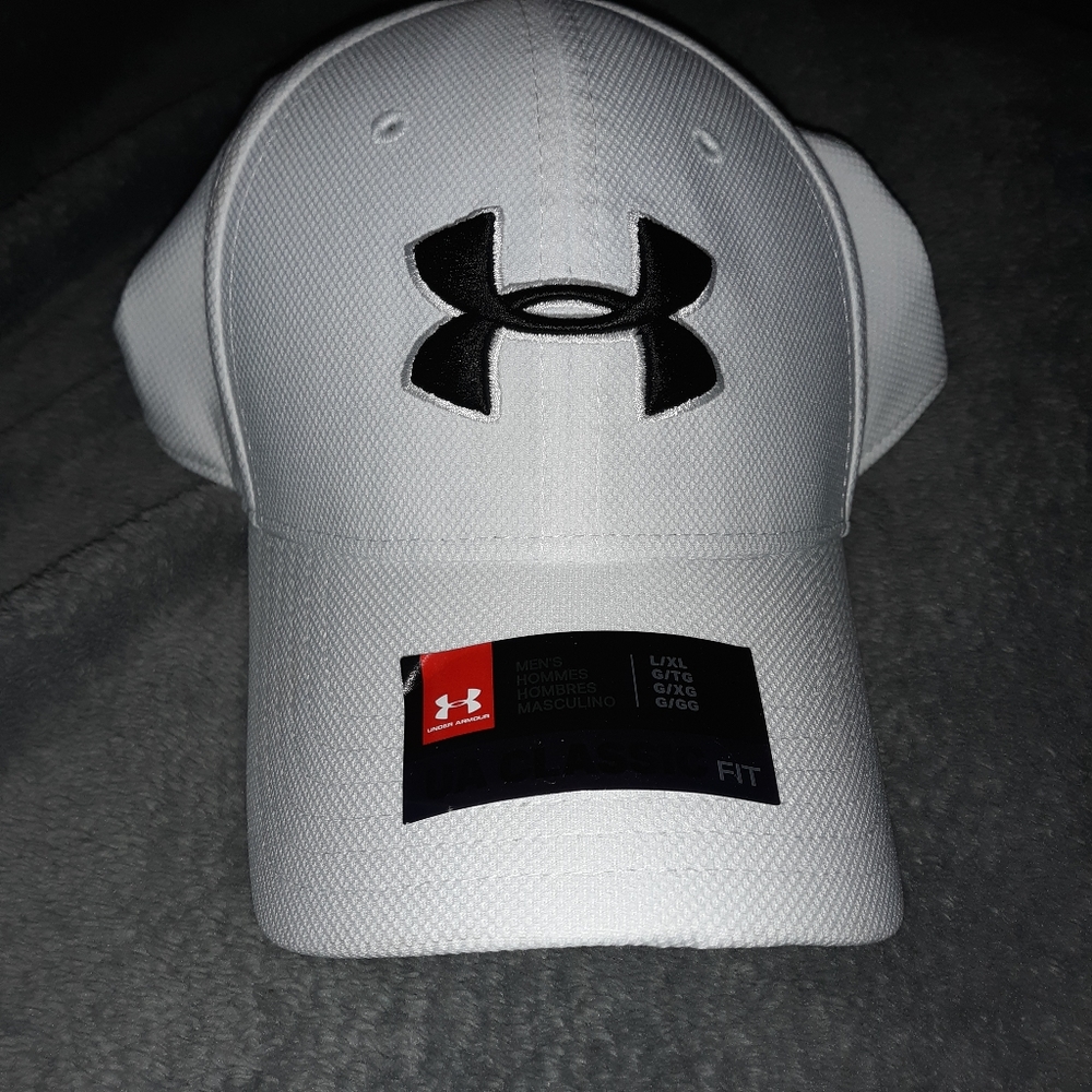 Under Armour hat